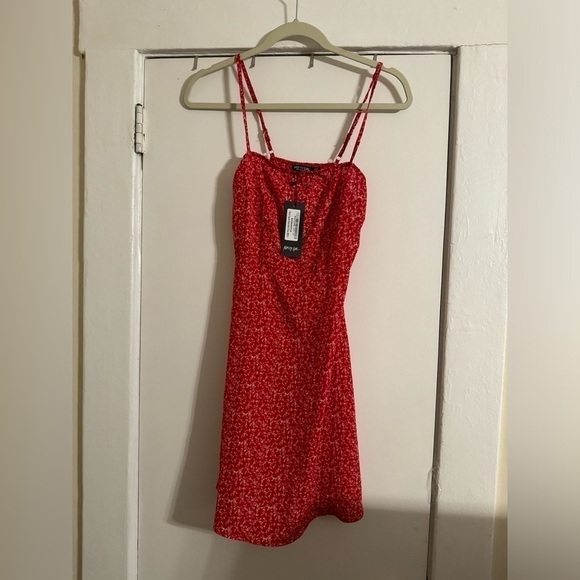 Nasty Gal Red Floral Mini Dress Size 2 US - Picture 11 of 14
